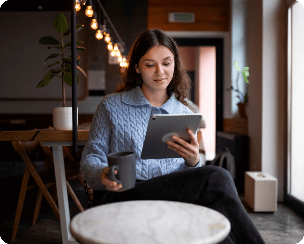 Team members upskilling through microlearning on mobile devices during work without disruption